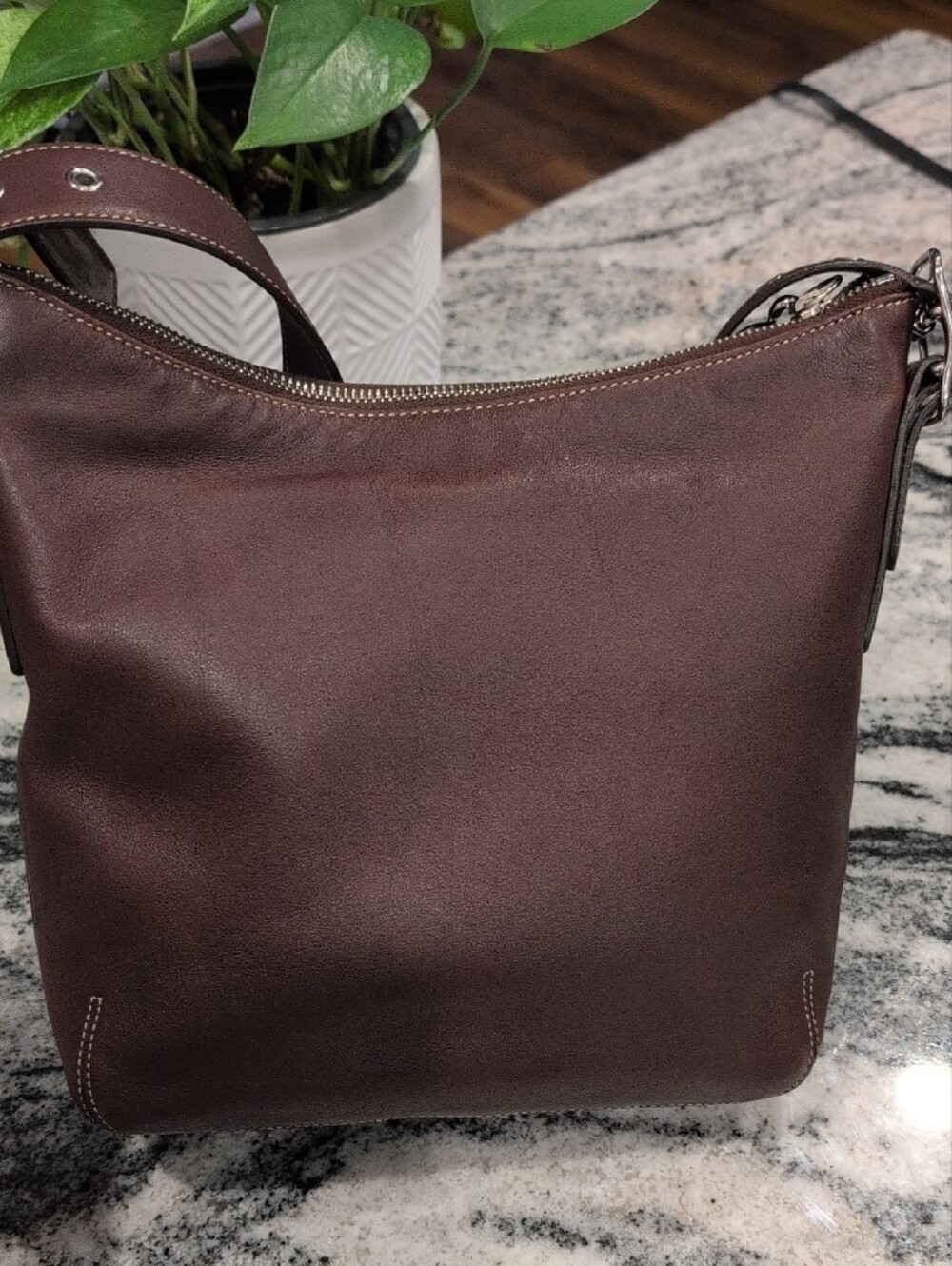 Coach Soho Dark Brown Smooth Leather Hobo Crossbody Bag - VINTAGE - Picture 9 of 12